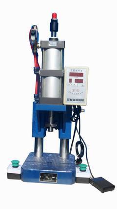 专业生产气动冲床 6吨空气冲孔机APD-63的全面介绍